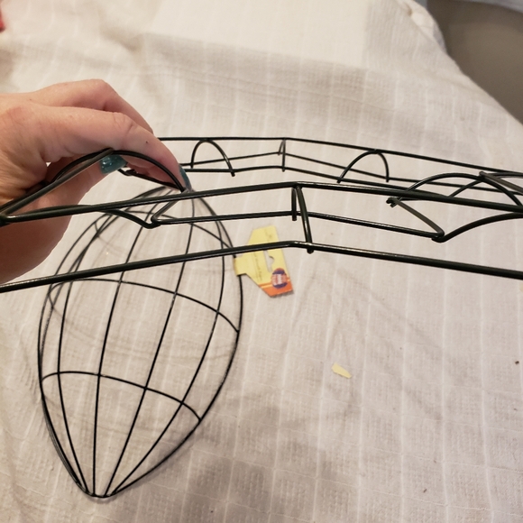 Football and star wreath forms - Picture 3 of 8